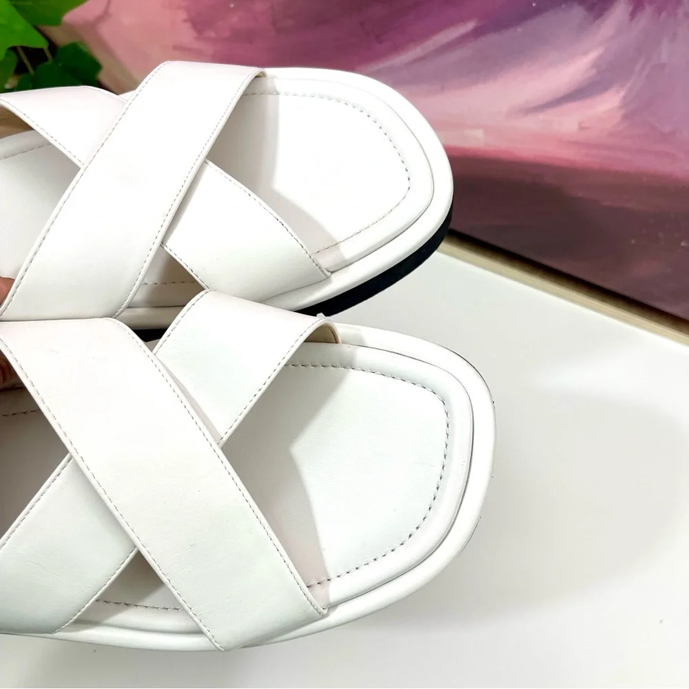 Stuart Weitzman Elodie Leather Slide Sandal in White‎ Size 10 B